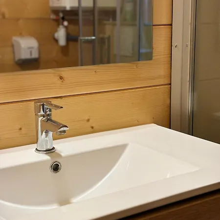 Hotel Chalet Du Mont Lozere Cubieres