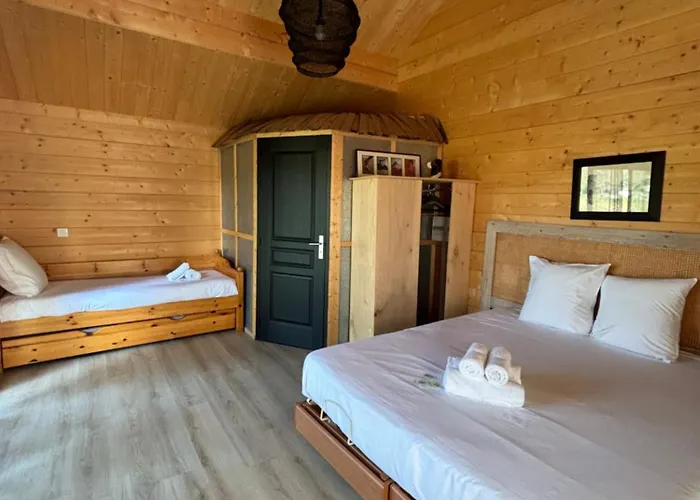 Hotel Chalet Du Mont Lozere Cubieres