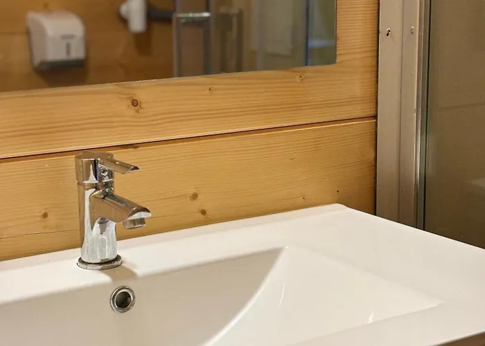 Hotel Chalet Du Mont Lozere Cubieres